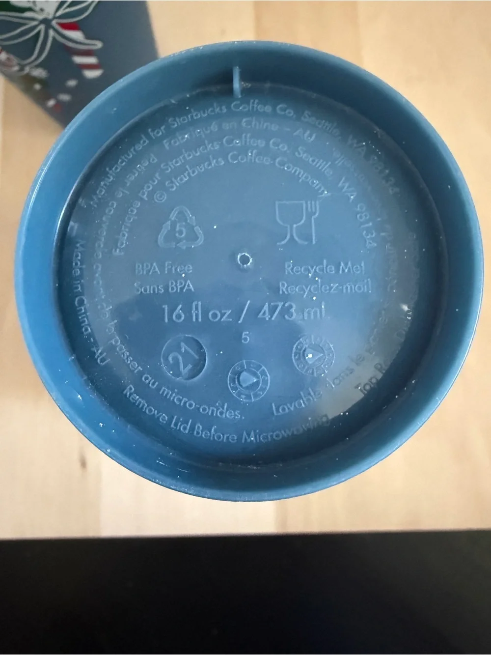 Starbucks reusable holiday